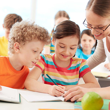 Kindergarten Bağçası İncəsənət
